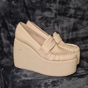 Jeffrey Campbell Cream Platform Loafers